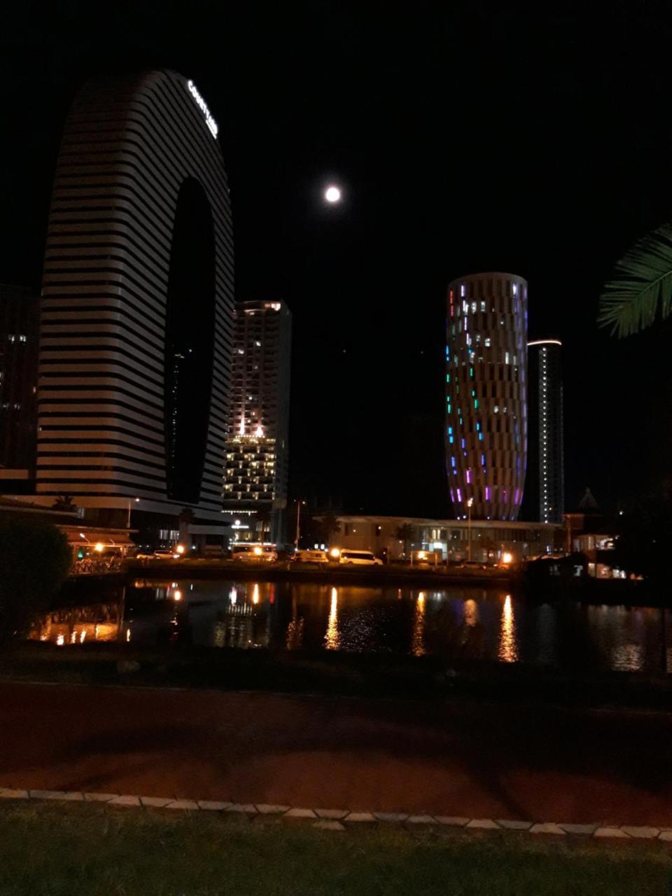 Mari Apartment Batumi Zewnętrze zdjęcie